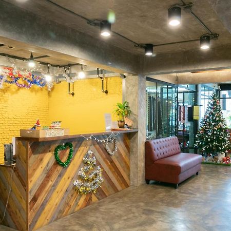 Zleepmotion Bangkok Hostel Eksteriør bilde